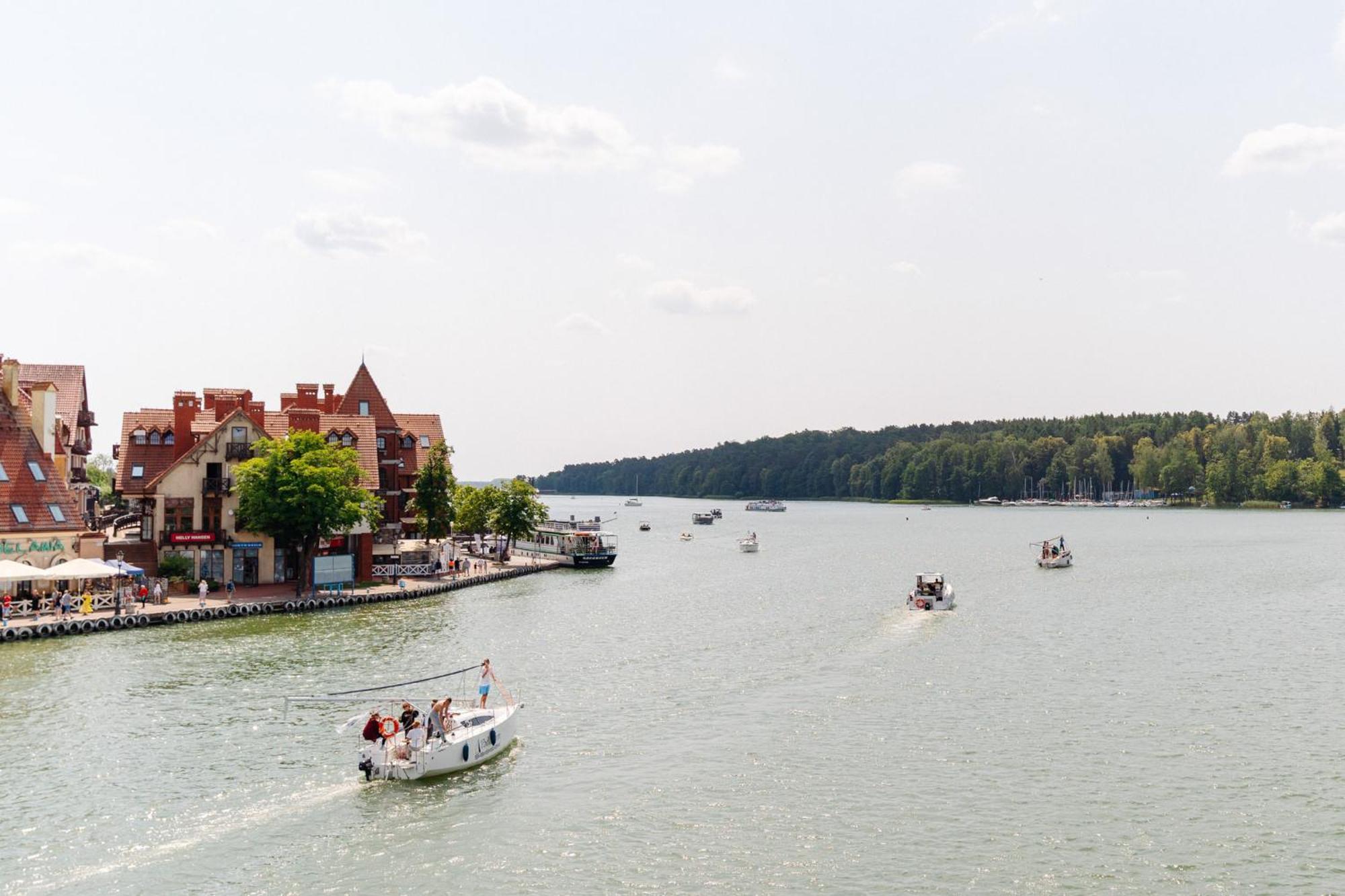 Lake Club Apartments - Loftaffair Mikołajki Extérieur photo