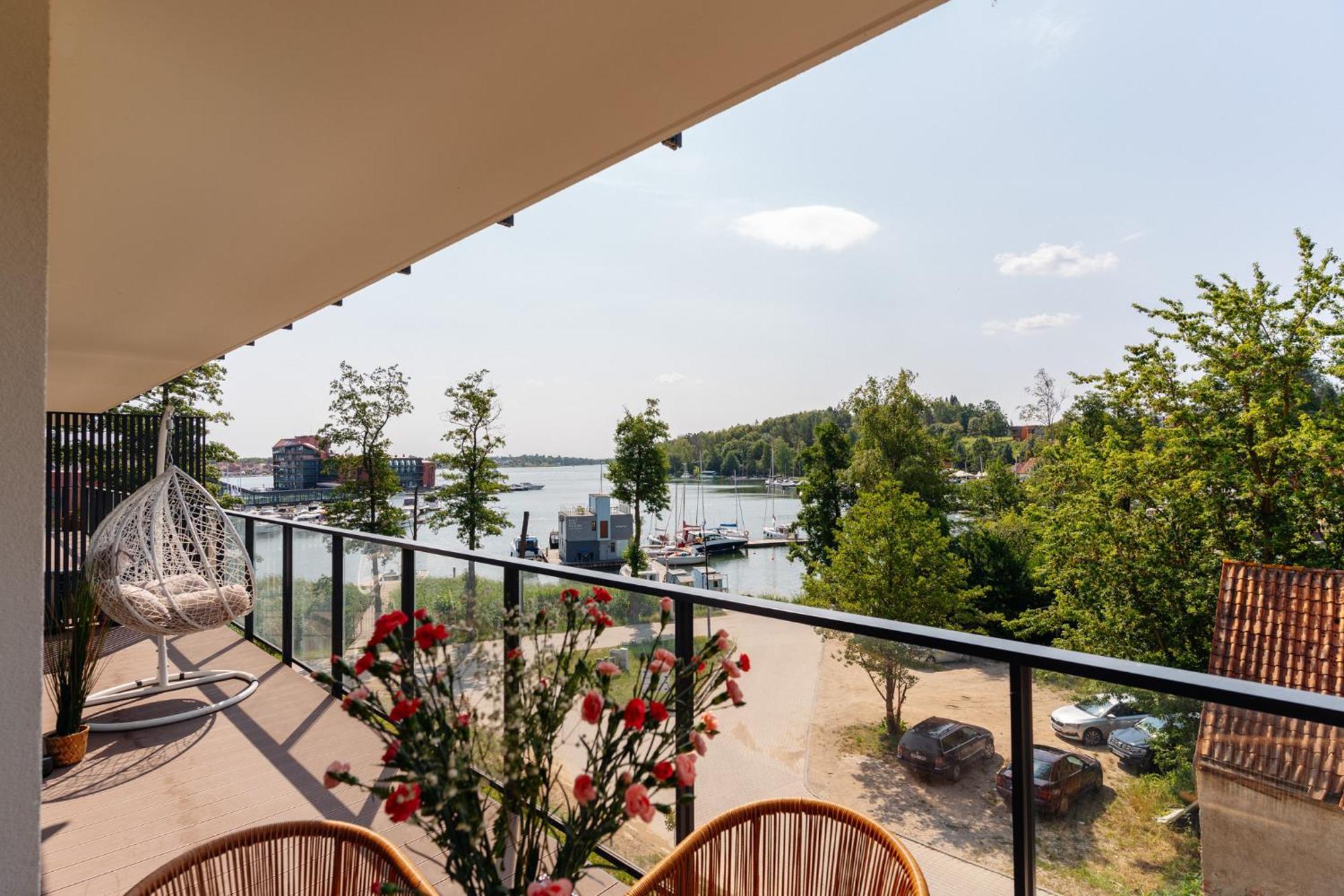 Lake Club Apartments - Loftaffair Mikołajki Extérieur photo